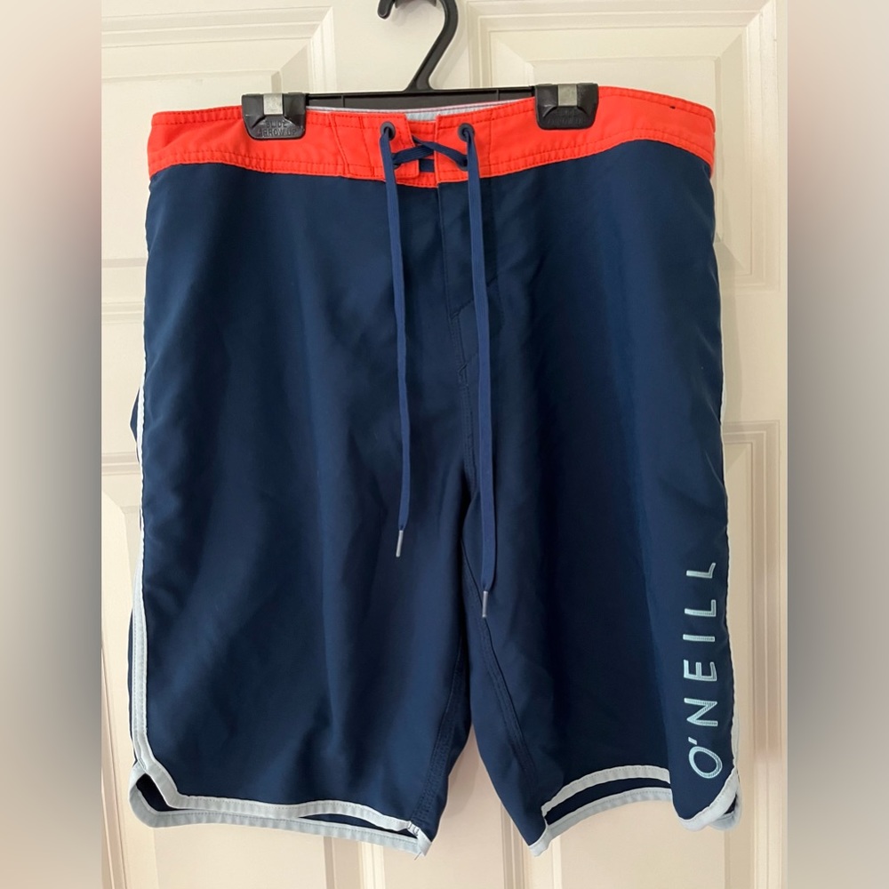 Men’s O’Neill Hyperfreak swim shorts, size 32 blue/orange/white summer surf